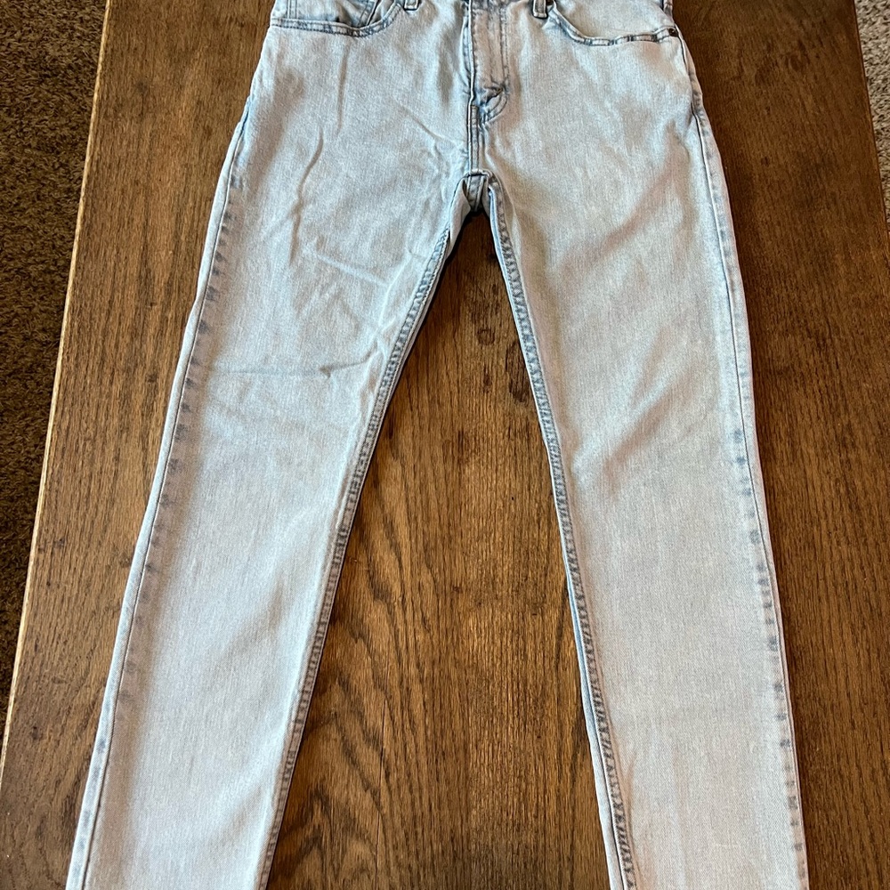 Levi's Men's Lightwash Blue Slim Taper Jeans 31x30